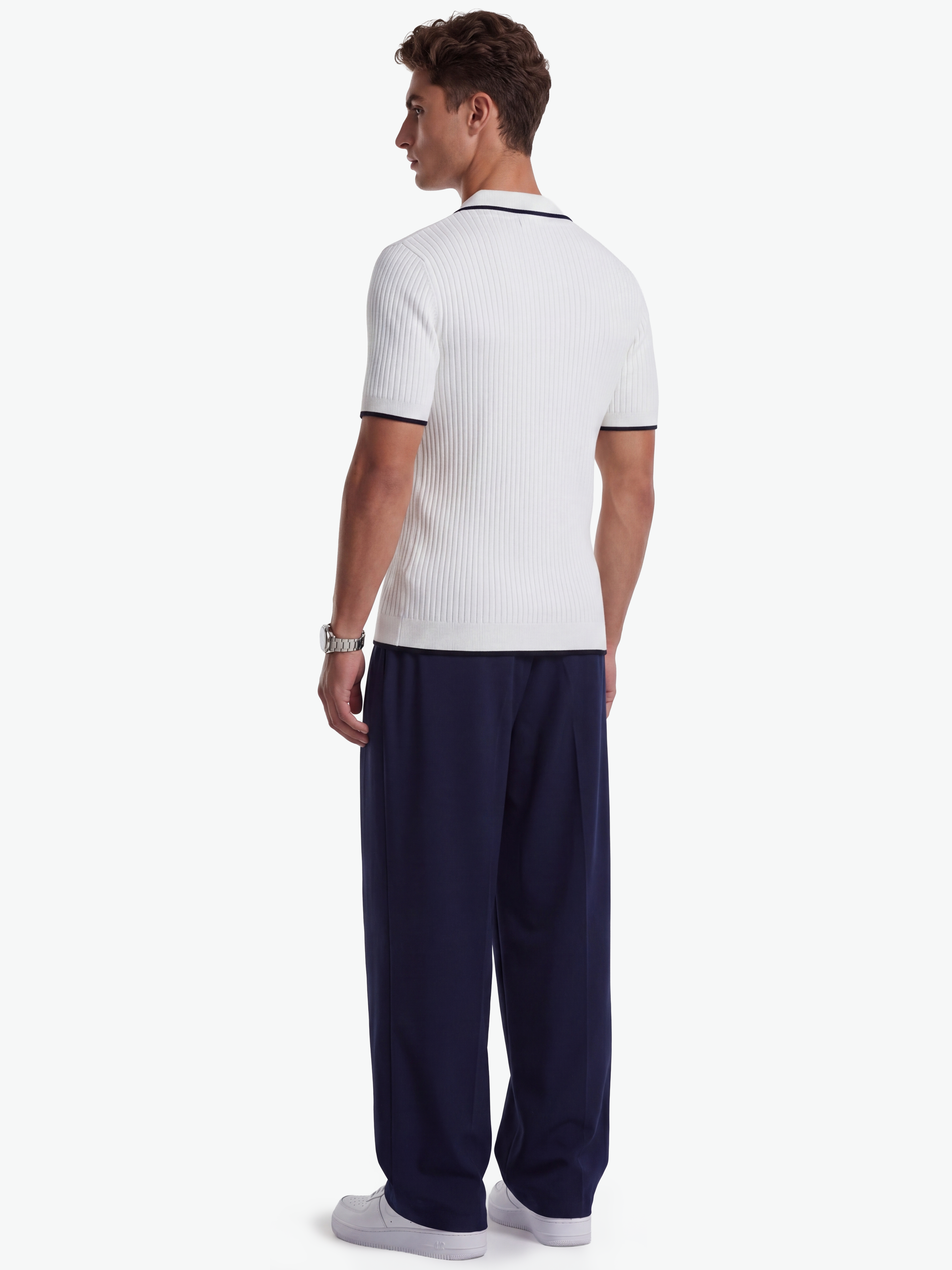 The CROWN Knit “WhiteXNavy”