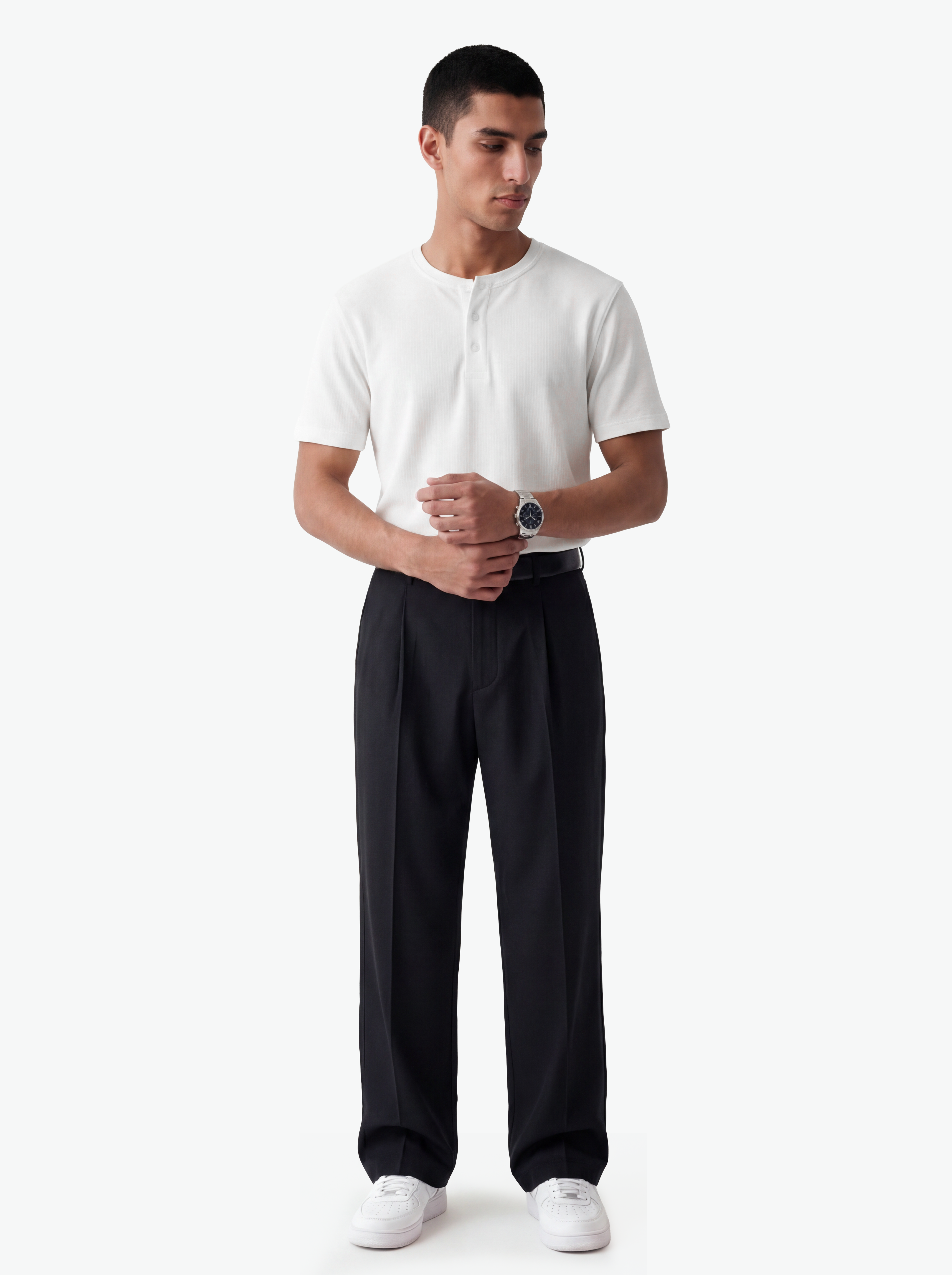 The BISHOP Henley “White”